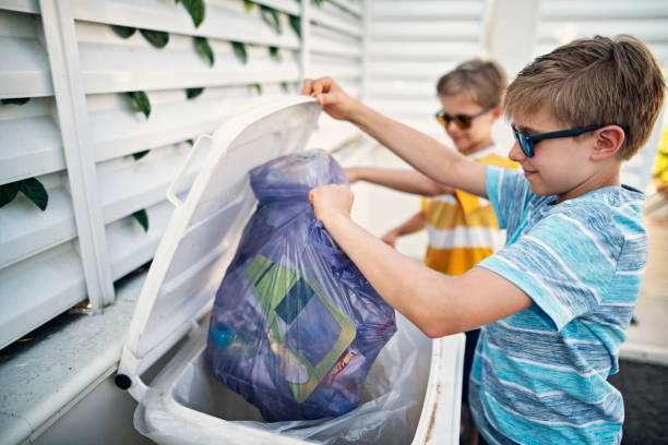 Best Commercial Cleanout Services  in East Prairie, MO